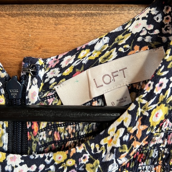 LOFT floral tank top jumpsuit Size 0 - Picture 3 of 4